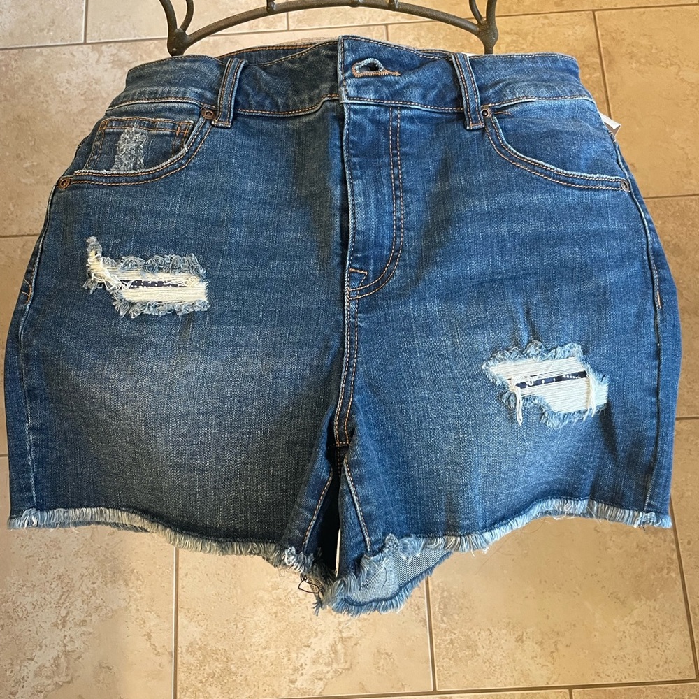 Jean shorts 💙